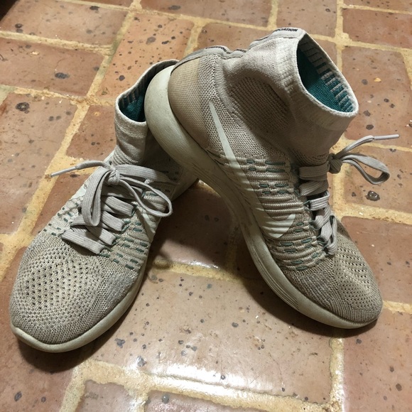 gyakusou lunarepic flyknit